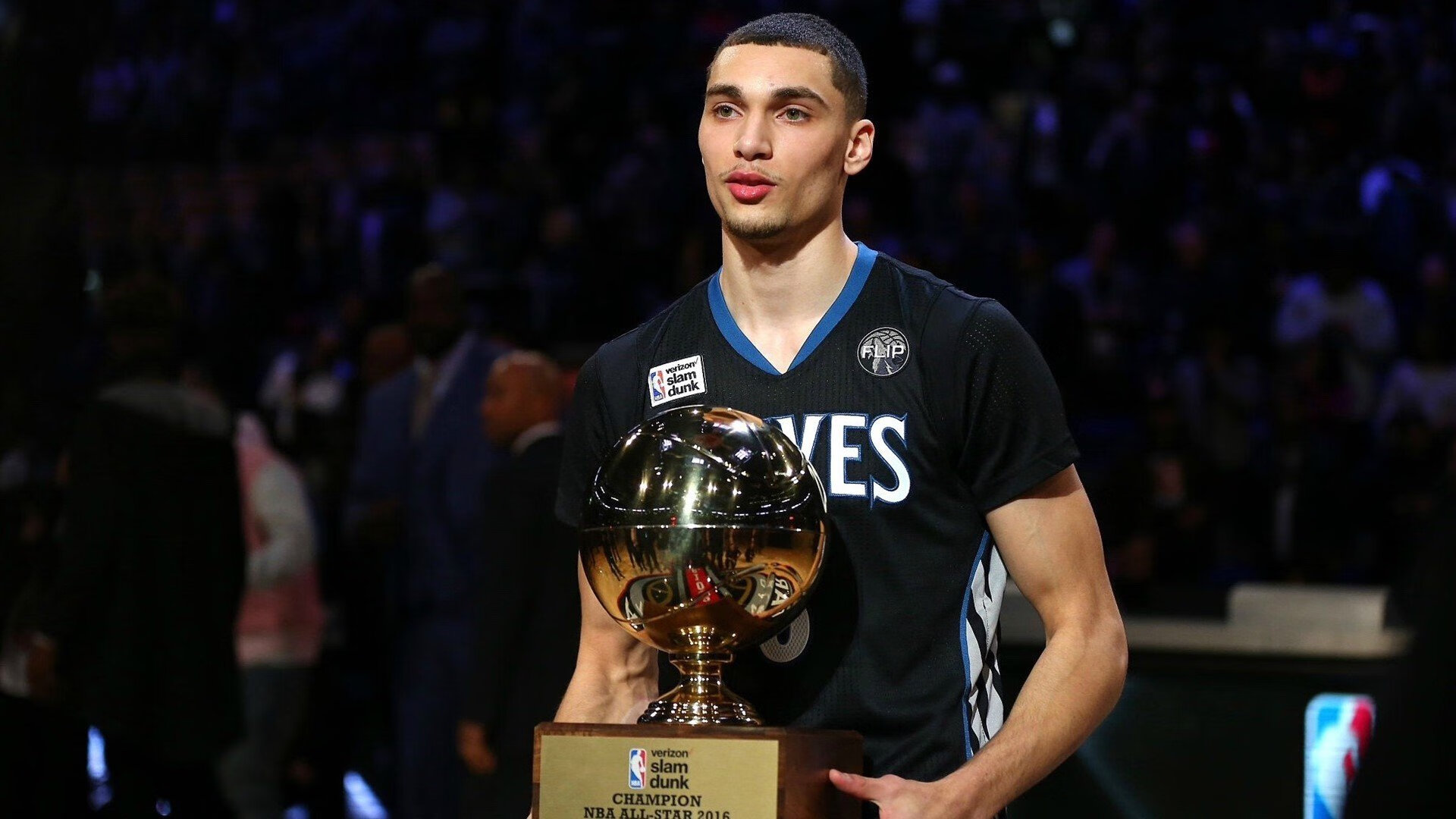 篮网末节表现不佳被对手完成逆转，篮网下场